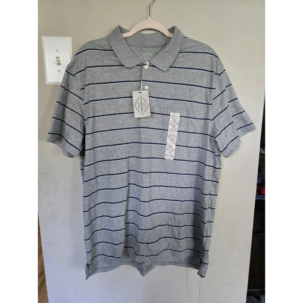 Polo - Picture 1 of 9